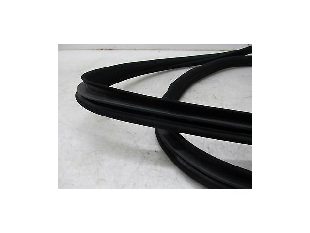 2007-2009 MERCEDES S600 W221 OEM LEFT FRONT DOOR WEATHERSTRIP RUBBER SEAL
