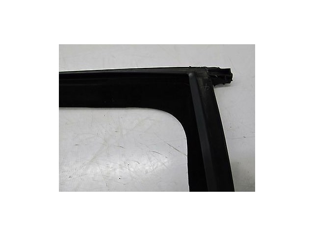 2007-2009 MERCEDES S600 W221 OEM RIGHT REAR DOOR WINDOW WEATHERSTRIP RUBBER SEAL