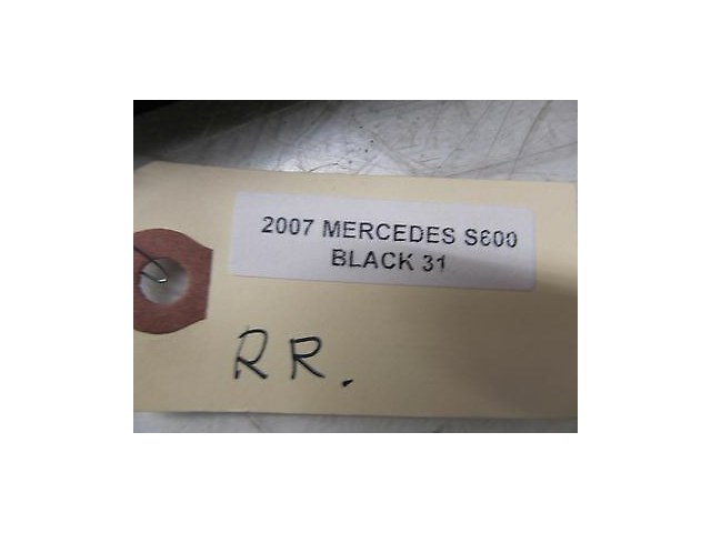 2007-2009 MERCEDES S600 W221 OEM RIGHT REAR DOOR WEATHERSTRIP RUBBER SEAL