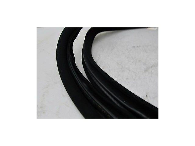 2007-2009 MERCEDES S600 W221 OEM RIGHT REAR DOOR WEATHERSTRIP RUBBER SEAL