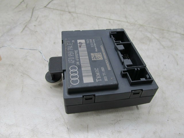 2005-2008 AUDI A6 C6 OEM RIGHT REAR DOOR CONTROL MODULE 