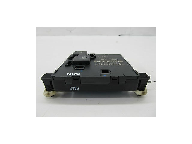 2003-2006 MERCEDES BENZ E500 W211 OEM LEFT REAR BACK DOOR CONTROL MODULE