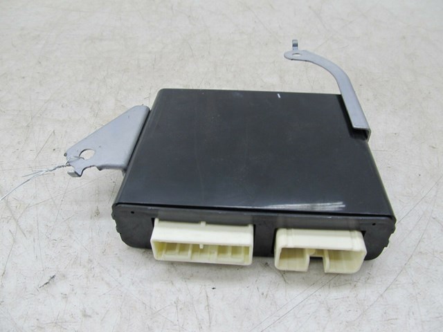2004-2009 LEXUS RX350 RX330 OEM MULTIPLEX NETWORK DOOR CONTROL MODULE 
