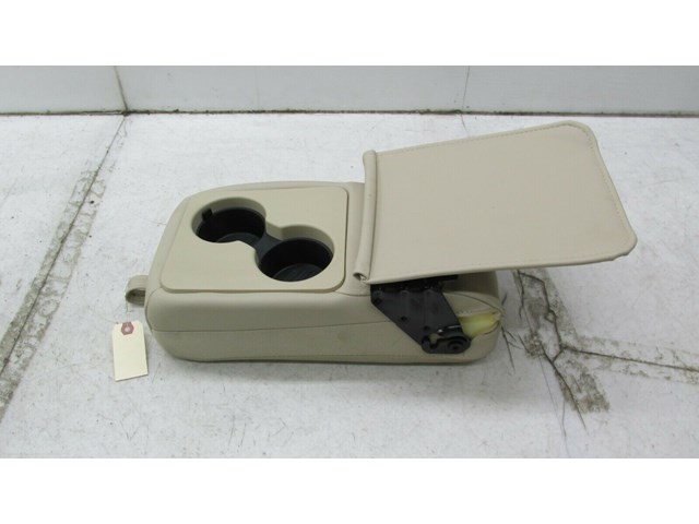 2010-2012 LINCOLN MKZ OEM REAR CENTER SEAT ARMREST CUP HOLDER  