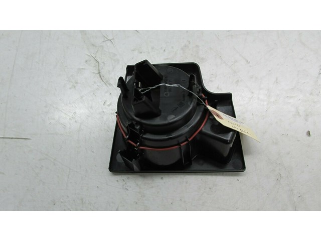 2006-2010 BMW 650i E64 E63 OEM CENTER CONSOLE REAR CUP HOLDER 7072747  