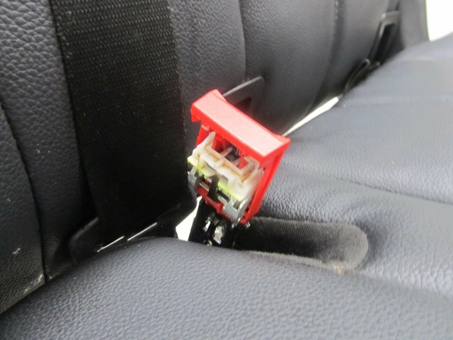 2007-2012 MERCEDES GL450 X164 OEM LEFT REAR 2ND ROW SEAT WITH CUP HOLDERS