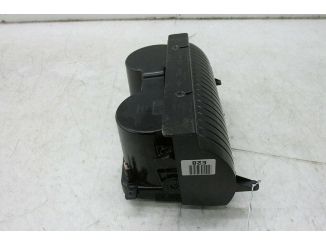 2014-2016 KIA CADENZA OEM FRONT CENTER CONSOLE CUP HOLDER 