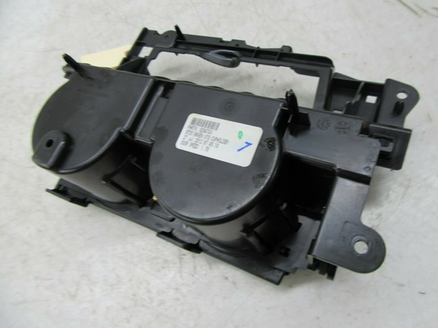 2013-2017 CADILLAC XTS OEM CENTER CONSOLE CUP HOLDER TRIM 820474N