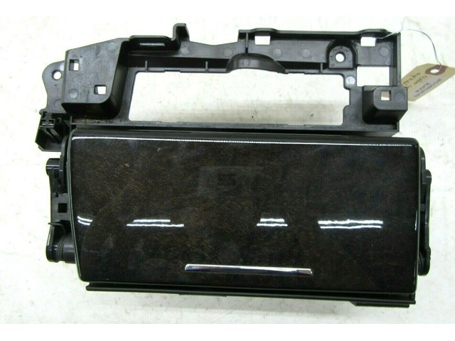 2013-2017 CADILLAC XTS OEM CENTER CONSOLE CUP HOLDER TRIM 820474N