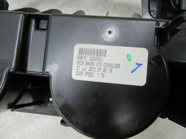 2013-2017 CADILLAC XTS OEM CENTER CONSOLE CUP HOLDER TRIM 820474N