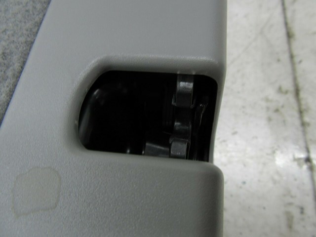 2007-2010 BMW X5 E70 OEM LEFT REAR UPPER HEATED SEAT CUP HOLDER ARM REST GRAY