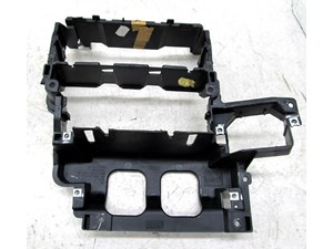 2005-2008 AUDI A6 C6 OEM FRONT DASH CLIMATE RADIO BRACKET 
