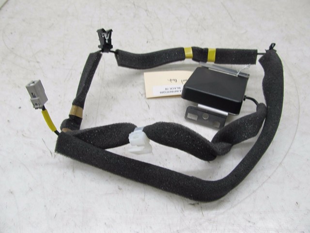 2014-2016 INFINITI Q50 OEM DASH COMMUNICATION ANTENNA ASSEMBLY 28212 4HBOA