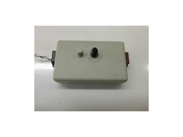  2008-2010 BMW 528xi 535i E60 OEM LEFT REAR C PILLAR ANTENNA SUPPRESSION FILTER