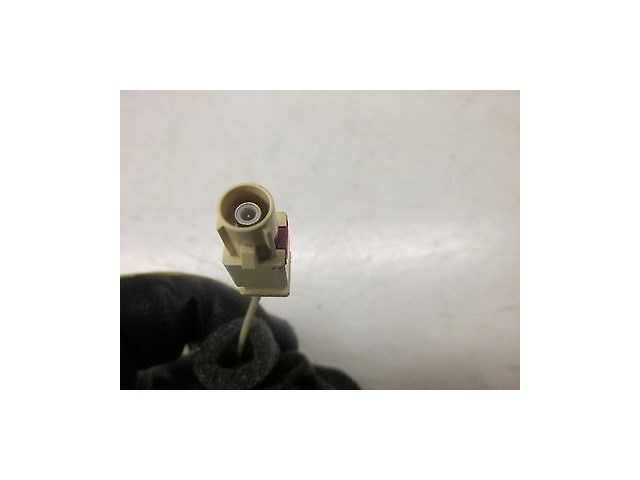 2009 AUDI A4 CABRIOLET 2.0T OEM CONVERTIBLE REAR TRUNK ANTENNA 8H0 035 503 E