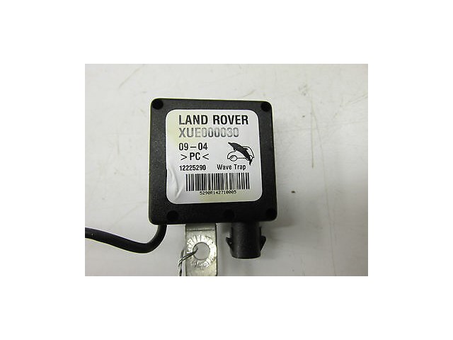 2003-2005 RANGE ROVER HSE L322 OEM LEFT ANTENNA RADIO SUPPRESSION FILTER MODULE