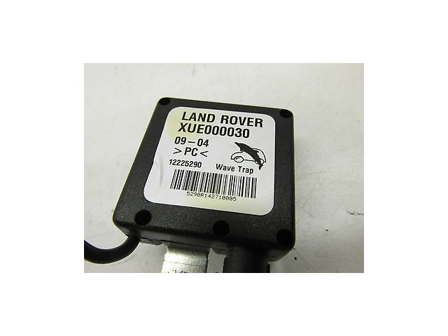 2003-2005 RANGE ROVER HSE L322 OEM LEFT ANTENNA RADIO SUPPRESSION FILTER MODULE