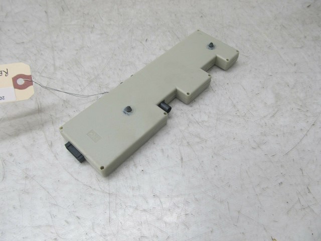 2007-2010 BMW 328xi E90 OEM REAR ROOF ANTENNA RECEIVER BOOSTER 213675 10