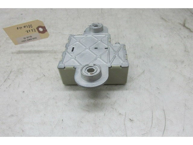2007-2010 BMW 328xi E90 OEM REAR ANTENNA CONTROL MODULE   