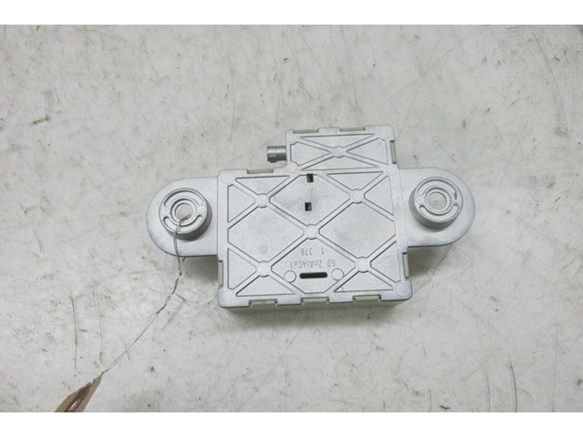 2007-2010 BMW 328xi E90 OEM REAR ANTENNA CONTROL MODULE   