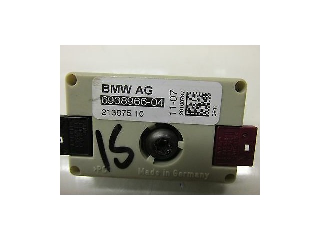 2008-2010 BMW 528i 535i E60 OEM LEFT REAR C PILLAR ANTENNA SUPPRESSION FILTER