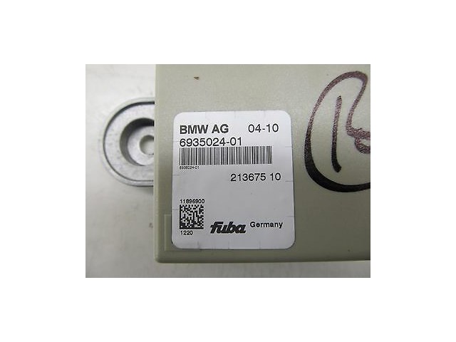 2011-2013 BMW 550i 535i F10 OEM REAR DECK BACK UP ANTENNA MODULE 6935024
