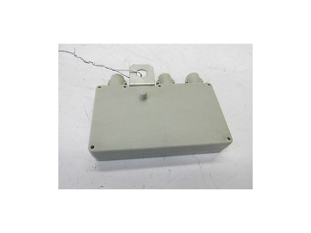 2002-2004 BMW 745LI E66 OEM RIGHT REAR ANTENNA TRAP CIRCUIT MODULE RADIO 