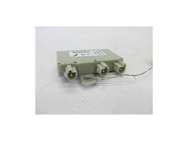 2002-2004 BMW 745LI E66 OEM RIGHT REAR ANTENNA TRAP CIRCUIT MODULE RADIO 