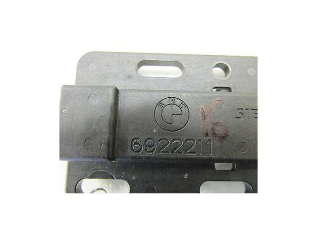 2006-2010 BMW M6 E63 OEM FRONT CENTER ANTENNA CONVENIENCE ACCESS SENSOR UNIT