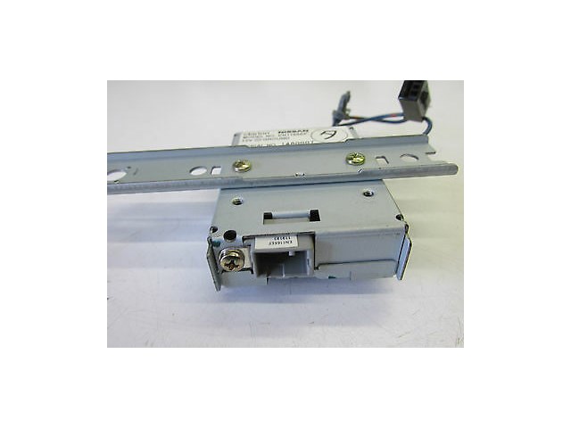 2005-2006 INFINITI G35 SEDAN OEM REAR ANTENNA RECEIVER MODULE EN1165EF