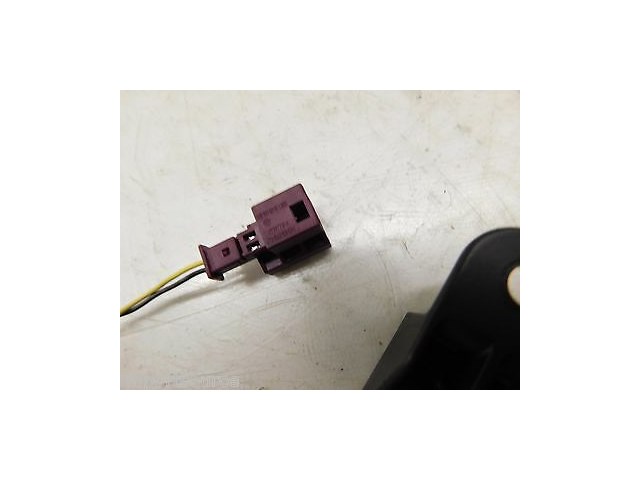 2007-2009 MERCEDES S550 W221 OEM RIGHT REAR DOOR KEYLESS ENTRY ANTENNA MODULE