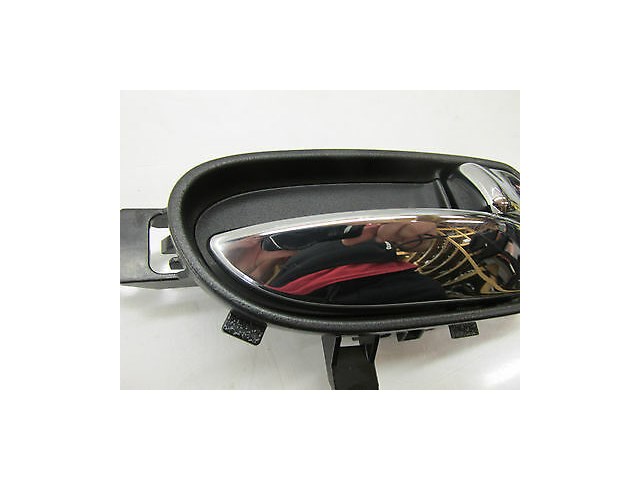 2007-2012 NISSAN ALTIMA SEDAN L32A OEM RIGHT FRONT INTERIOR DOOR HANDLE CHROME