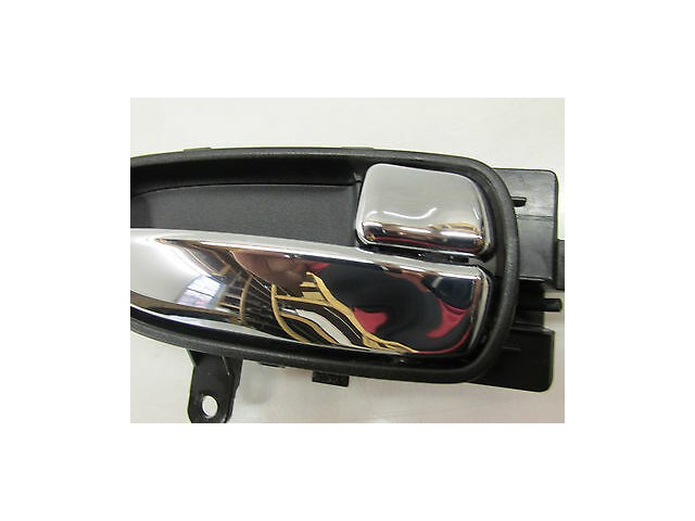 2007-2012 NISSAN ALTIMA SEDAN L32A OEM RIGHT FRONT INTERIOR DOOR HANDLE CHROME