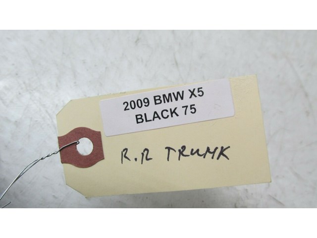  2007-2010 BMW X5 E70 OEM RIGHT REAR TRUNK FUSE BOX