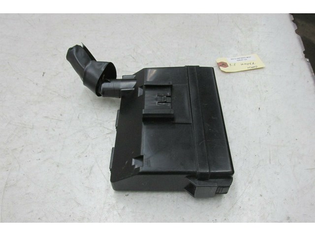  2011-2018 INFINITI M37 Q70 OEM RIGHT FRONT UNDER HOOD FUSE BOX 