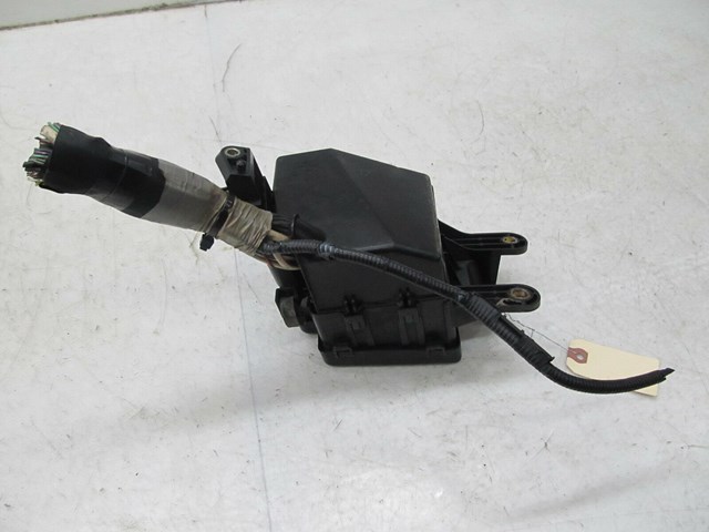 2001-2006 LEXUS LS430 OEM LEFT FRONT JUNCTION FUSE BOX 