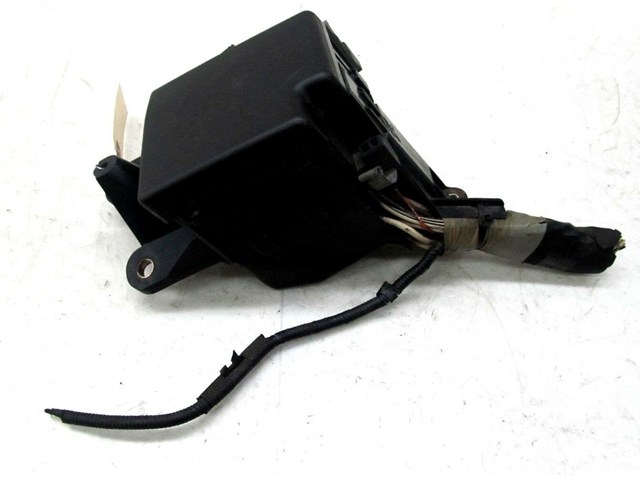 2001-2006 LEXUS LS430 OEM LEFT FRONT JUNCTION FUSE BOX 