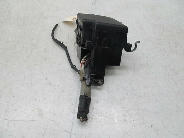 2001-2006 LEXUS LS430 OEM LEFT FRONT JUNCTION FUSE BOX 