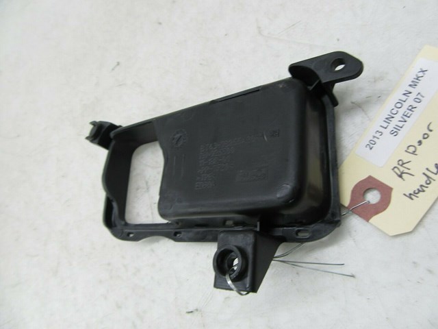 2011-2015 LINCOLN MKX OEM RIGHT REAR PASSENGER SIDE INTERIOR DOOR HANDLE TRIM