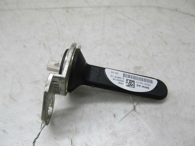  2009-2013 BMW 328i E93 E92 LCI OEM LEFT FRONT PHONE ANTENNA