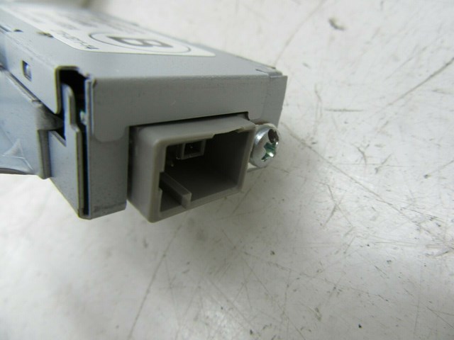 2014-2018 INFINITI Q50 OEM LEFT REAR RADIO RECEIVER ANTENNA AMPLIFIER 282314HB0A