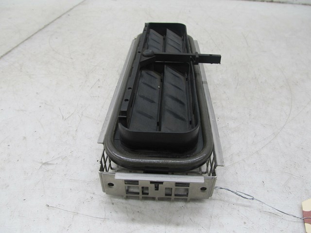 2003-2006 MERCEDES E500 W211 OEM RIGHT REAR TRUNK AIR VENT ANTENNA