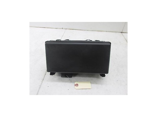  2011-2013 HONDA ODYSSEY OEM RIGHT FRONT ENGINE BAY FUSE BOX