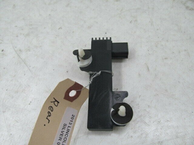 2011-2015 LINCOLN MKX OEM REAR KEYLESS TRUNK ANTENNA MODULE DS7T-15603-CA