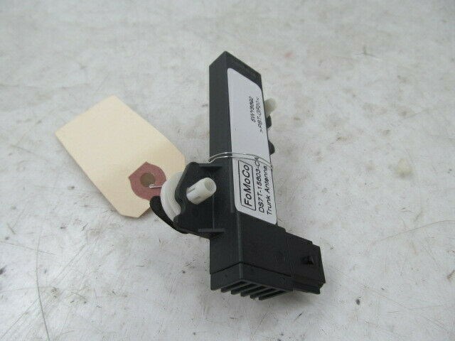 2011-2015 LINCOLN MKX OEM REAR KEYLESS TRUNK ANTENNA MODULE DS7T-15603-CA