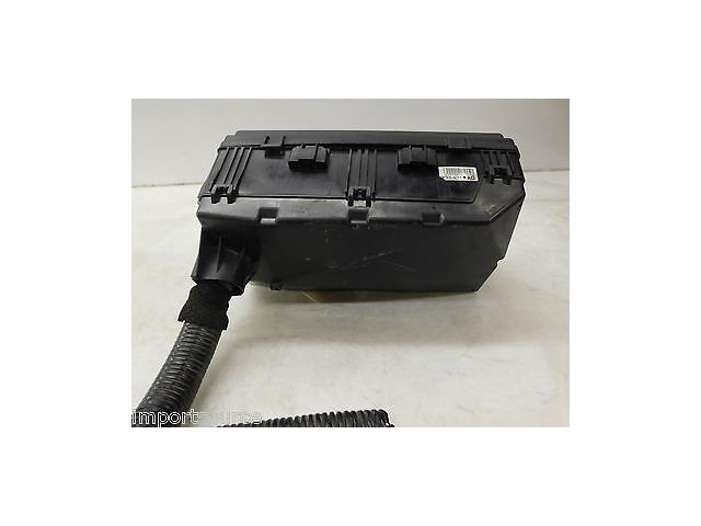 2011-2013 HONDA ODYSSEY OEM RIGHT FRONT ENGINE BAY FUSE BOX 