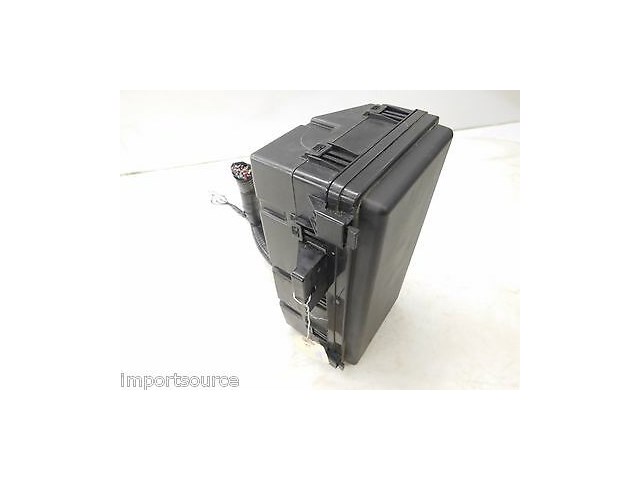 2011-2013 HONDA ODYSSEY OEM RIGHT FRONT ENGINE BAY FUSE BOX 