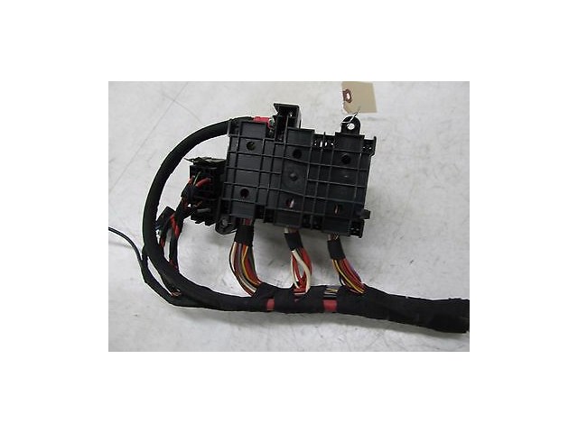 2004-2008 MASERATI QUATTROPORTE M139 OEM RIGHT REAR FUSE BOX MODULE 
