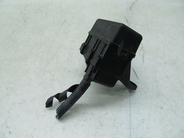 2007-2011 LEXUS GS350 OEM LET FRONT SMALL JUNCTION FUSE BOX 