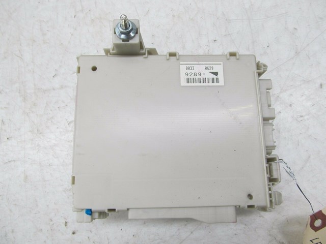  2007-2011 LEXUS GS350 OEM LEFT REAR TRUNK FUSE BOX CONTROL MODULE 82670-30230 